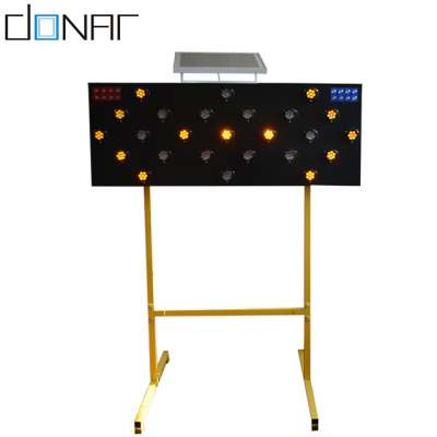 Portable super brightness LED solar arrow board,easliy moved